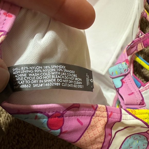 Torrid Women’s Wireless High Neck Lattice Bikini Top Pink Ice Cream Cone Size 6 - Picture 3 of 6